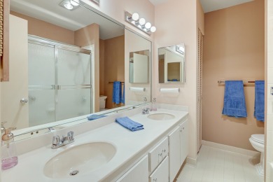 Beautifully maintained 3-bedroom townhouse in a sought-after 55+ on Fountains Golf and Country Club in Florida - for sale on GolfHomes.com, golf home, golf lot