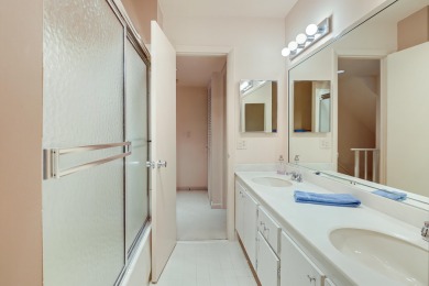 Beautifully maintained 3-bedroom townhouse in a sought-after 55+ on Fountains Golf and Country Club in Florida - for sale on GolfHomes.com, golf home, golf lot