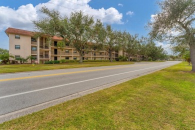 Step inside this beautiful END UNIT to be greeted by neutral on Capri Isle Golf Club in Florida - for sale on GolfHomes.com, golf home, golf lot