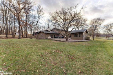 EXQUISITE home at the Golf & Country Club! 5 BR, 4.5 Baths on Washington Golf and Country Club in Iowa - for sale on GolfHomes.com, golf home, golf lot