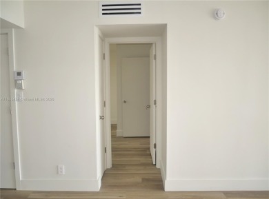 Beautifully updated 2-bedroom, 2-bath condo in the desirable on Palm-Aire Country Club and Resort - Palms in Florida - for sale on GolfHomes.com, golf home, golf lot