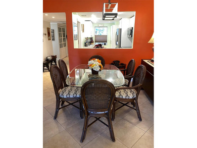 Fantastic ground floor corner garden apartment , with a on  in Florida - for sale on GolfHomes.com, golf home, golf lot