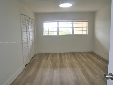 Beautifully updated 2-bedroom, 2-bath condo in the desirable on Palm-Aire Country Club and Resort - Palms in Florida - for sale on GolfHomes.com, golf home, golf lot