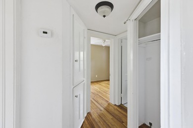 **Appraised at $194,000!** Cute, corner-lot cottage in Menlo on Capital City Country Club in Florida - for sale on GolfHomes.com, golf home, golf lot