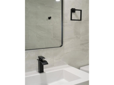 Beautifully updated 2-bedroom, 2-bath condo in the desirable on Palm-Aire Country Club and Resort - Palms in Florida - for sale on GolfHomes.com, golf home, golf lot