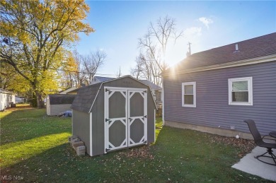 Renovated cottage is located in the heart of Geneva on the Lake on Geneva On The Lake Municipal Golf Course in Ohio - for sale on GolfHomes.com, golf home, golf lot