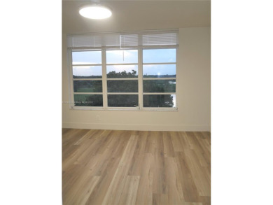 Beautifully updated 2-bedroom, 2-bath condo in the desirable on Palm-Aire Country Club and Resort - Palms in Florida - for sale on GolfHomes.com, golf home, golf lot