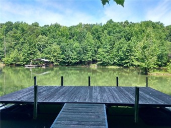 Great opportunity to build on an affordable lakefront lot in a on The Trail At Chickasaw Pointe in South Carolina - for sale on GolfHomes.com, golf home, golf lot