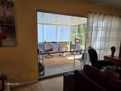 LOCATION, LOCATION, LOCATION... Welcome Home to this 3/2 on The Golf Club of Ocala in Florida - for sale on GolfHomes.com, golf home, golf lot