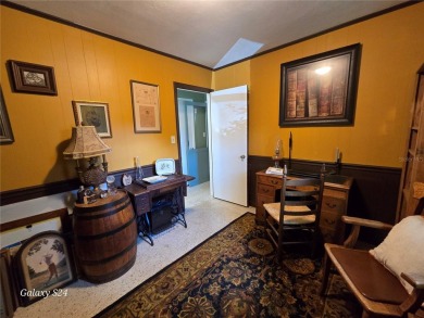 LOCATION, LOCATION, LOCATION... Welcome Home to this 3/2 on The Golf Club of Ocala in Florida - for sale on GolfHomes.com, golf home, golf lot