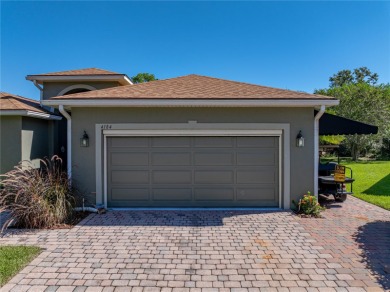 You don't want to miss out on this ready-to-move-in on Lake Ashton Golf Club in Florida - for sale on GolfHomes.com, golf home, golf lot