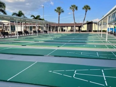One or more photo(s) has been virtually staged. Welcome to your on Sandpiper Golf Club in Florida - for sale on GolfHomes.com, golf home, golf lot
