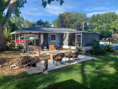 LOCATION, LOCATION, LOCATION... Welcome Home to this 3/2 on The Golf Club of Ocala in Florida - for sale on GolfHomes.com, golf home, golf lot