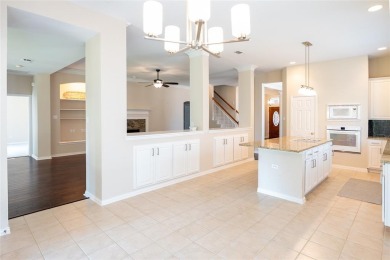 Come see this beautiful ONE AND A HALF STORY in the Oakmont on Oakmont Country Club in Texas - for sale on GolfHomes.com, golf home, golf lot