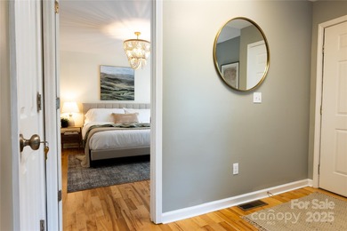 Beautifully furnished 3BR/2BA ranch ideally located within on Black Mountain Golf Course in North Carolina - for sale on GolfHomes.com, golf home, golf lot