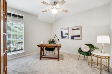 Come see this beautiful ONE AND A HALF STORY in the Oakmont on Oakmont Country Club in Texas - for sale on GolfHomes.com, golf home, golf lot