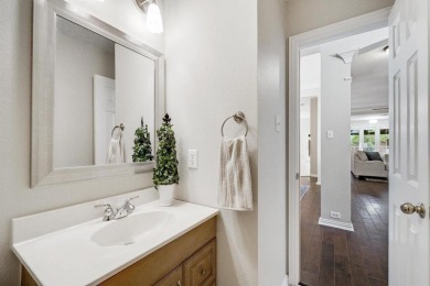 Come see this beautiful ONE AND A HALF STORY in the Oakmont on Oakmont Country Club in Texas - for sale on GolfHomes.com, golf home, golf lot
