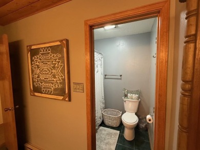 Conveniently located 3 bedrooms, 2 1/2-bathroom cabin in Angel on Angel Fire Resort Country Club in New Mexico - for sale on GolfHomes.com, golf home, golf lot
