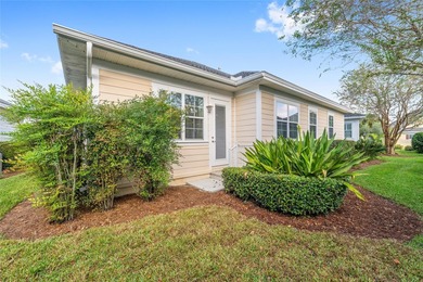 **RARE FIND** This charming TURN-KEY 3-bedroom, 2-bathroom on The Links of Spruce Creek in Florida - for sale on GolfHomes.com, golf home, golf lot
