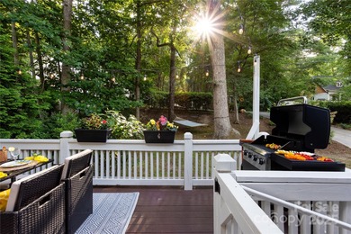 Beautifully furnished 3BR/2BA ranch ideally located within on Black Mountain Golf Course in North Carolina - for sale on GolfHomes.com, golf home, golf lot