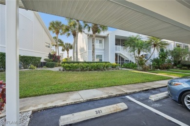 Escape to paradise in this stunning, fully renovated on Riverbend Golf and Country Club in Florida - for sale on GolfHomes.com, golf home, golf lot