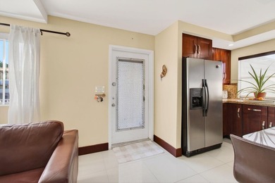 KINGS POINT--ACTIVE ADULT COMMUNITY (55+). Welcome to 185 on Kings Point Golf -Flanders Way in Florida - for sale on GolfHomes.com, golf home, golf lot