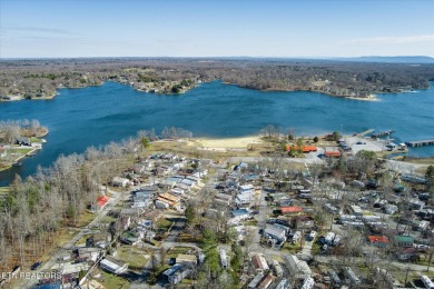 Take a look at this park model in the Holiday Out section of on Lake Tansi Village Country Club in Tennessee - for sale on GolfHomes.com, golf home, golf lot