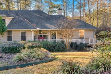 WATERFRONT! This wonderfully updated townhome in Savannah Lakes on Monticello Golf Club At Savannah Lakes in South Carolina - for sale on GolfHomes.com, golf home, golf lot