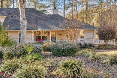 WATERFRONT! This wonderfully updated townhome in Savannah Lakes on Monticello Golf Club At Savannah Lakes in South Carolina - for sale on GolfHomes.com, golf home, golf lot