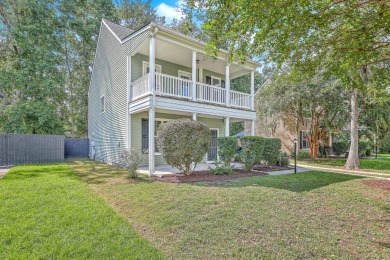MOVE-IN READY WITH NEW ROOF SHINGLES & FRESH PAINT! Dorchester on Golf Club At Wescott Plantation in South Carolina - for sale on GolfHomes.com, golf home, golf lot