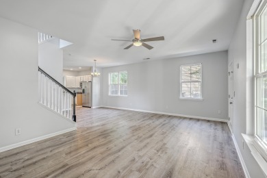 MOVE-IN READY WITH NEW ROOF SHINGLES & FRESH PAINT! Dorchester on Golf Club At Wescott Plantation in South Carolina - for sale on GolfHomes.com, golf home, golf lot