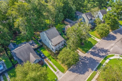 MOVE-IN READY WITH NEW ROOF SHINGLES & FRESH PAINT! Dorchester on Golf Club At Wescott Plantation in South Carolina - for sale on GolfHomes.com, golf home, golf lot