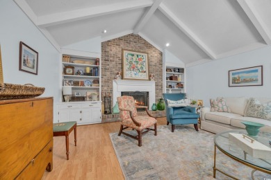 Welcome to your ideal low country retreat!  Nestled in the on Wedgefield Plantation Golf Club in South Carolina - for sale on GolfHomes.com, golf home, golf lot
