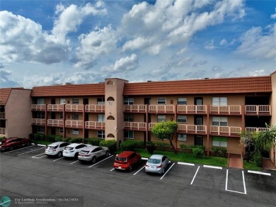 Priced to Sell! This beautifully renovated unit is perfect for on Sunrise Lakes Phase III in Florida - for sale on GolfHomes.com, golf home, golf lot