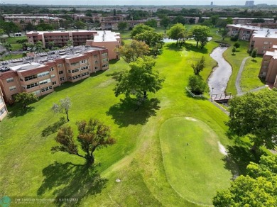 Priced to Sell! This beautifully renovated unit is perfect for on Sunrise Lakes Phase III in Florida - for sale on GolfHomes.com, golf home, golf lot