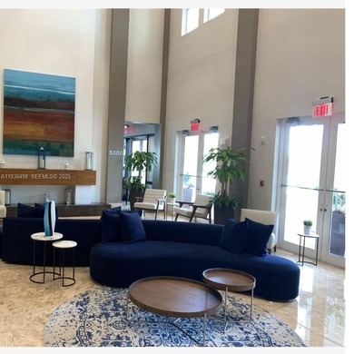 Beautifully appointed, fully furnished deluxe 1-bedroom / 2-bath on Doral Golf Resort in Florida - for sale on GolfHomes.com, golf home, golf lot