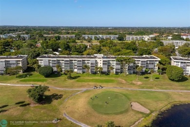 This beautifully updated 2-bedroom, 2-bathroom condo is located on Oaks Country Club in Florida - for sale on GolfHomes.com, golf home, golf lot