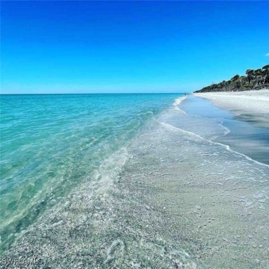 4 Beds, 3 Baths, 3-Car Garage, Pool Home, Gated Golf Community
 on Stoneybrook Golf Club in Florida - for sale on GolfHomes.com, golf home, golf lot