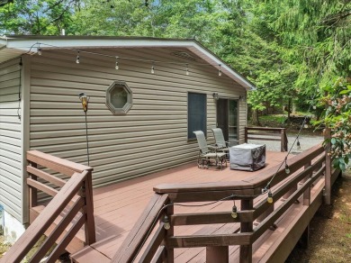 Discover affordable living in sought-after LAKE HARMONY ESTATES! on Split Rock Resort and Country Club in Pennsylvania - for sale on GolfHomes.com, golf home, golf lot