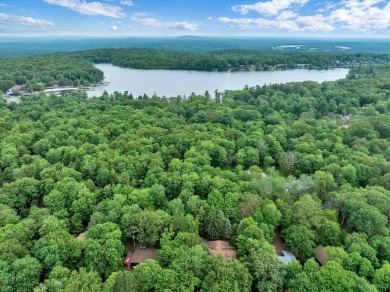 Discover affordable living in sought-after LAKE HARMONY ESTATES! on Split Rock Resort and Country Club in Pennsylvania - for sale on GolfHomes.com, golf home, golf lot