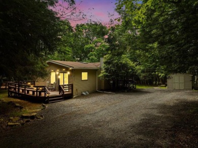 Discover affordable living in sought-after LAKE HARMONY ESTATES! on Split Rock Resort and Country Club in Pennsylvania - for sale on GolfHomes.com, golf home, golf lot