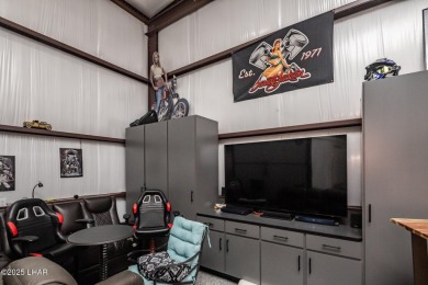 Riverbound Custom Storage & RV Park offers a boat load of on The Refuge Golf and Country Club in Arizona - for sale on GolfHomes.com, golf home, golf lot