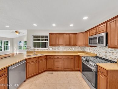 Welcome home to this well maintained, one-owner home situated on on Gettysvue Country Club in Tennessee - for sale on GolfHomes.com, golf home, golf lot