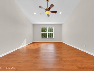 Welcome home to this well maintained, one-owner home situated on on Gettysvue Country Club in Tennessee - for sale on GolfHomes.com, golf home, golf lot
