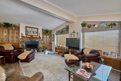Beautifully Updated Home with Mountain Views in Tri Palm Estates on The Club At Shenandoah Springs in California - for sale on GolfHomes.com, golf home, golf lot