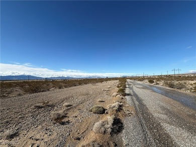 Approximately 0.37-acre multi-family parcel located on the on Mountain Falls Golf Course in Nevada - for sale on GolfHomes.com, golf home, golf lot