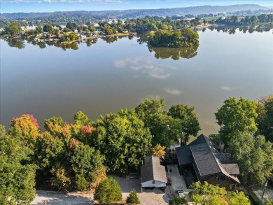 Waterfront living on Craig's Creek! This rare lot on Hillandale on Sugar Bay Golf Course in Kentucky - for sale on GolfHomes.com, golf home, golf lot