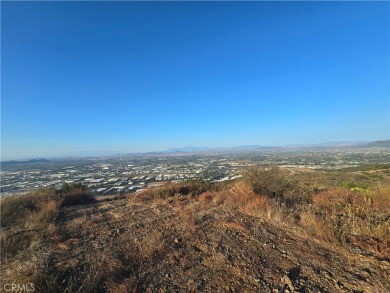 Have you been looking for land to build your dream home on? Have on Cross Creek Golf Club in California - for sale on GolfHomes.com, golf home, golf lot