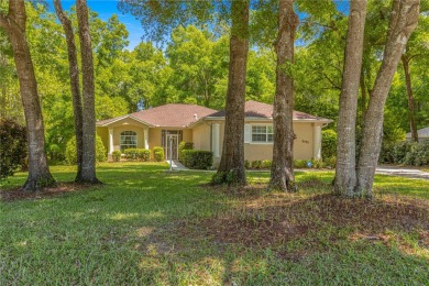 Now here's a gem. In an area of larger well kept homes Close to on Rainbow Springs Golf and Country Club in Florida - for sale on GolfHomes.com, golf home, golf lot