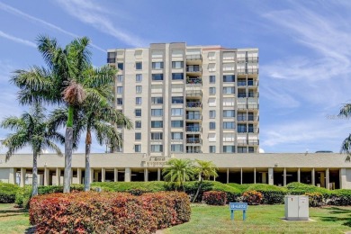New Price Improvement - priced to sell !!!  High & Dry - on Isla Del Sol Yacht and Country Club in Florida - for sale on GolfHomes.com, golf home, golf lot